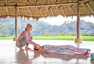 beautiful yoga palapa with Eva Estlander yoga