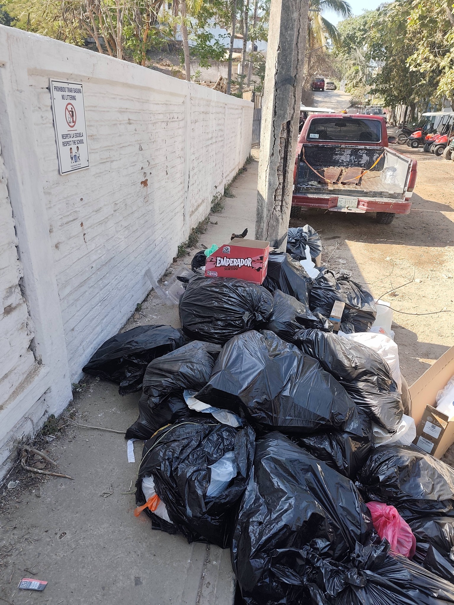 A Message from Escuela Primaria Damian Carmona: Please Respect Our School